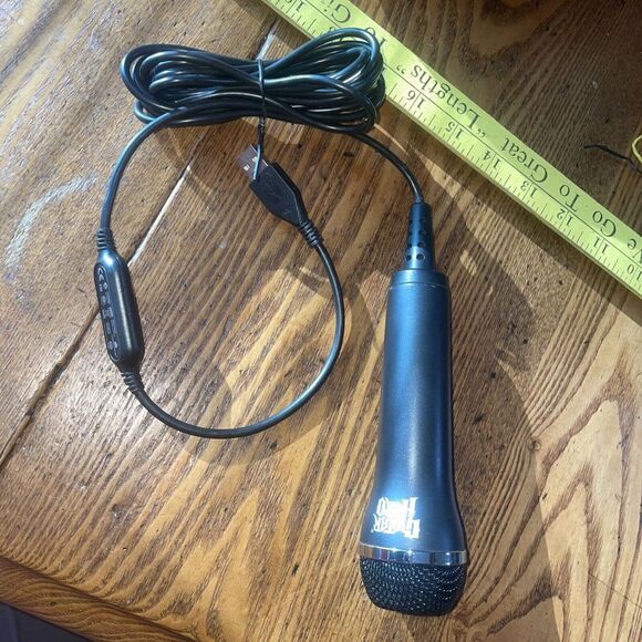 Guitar Hero USB Microphone Redoctane  PS3 Wii Xbox 360 Black Video Game - Picture 1 of 6